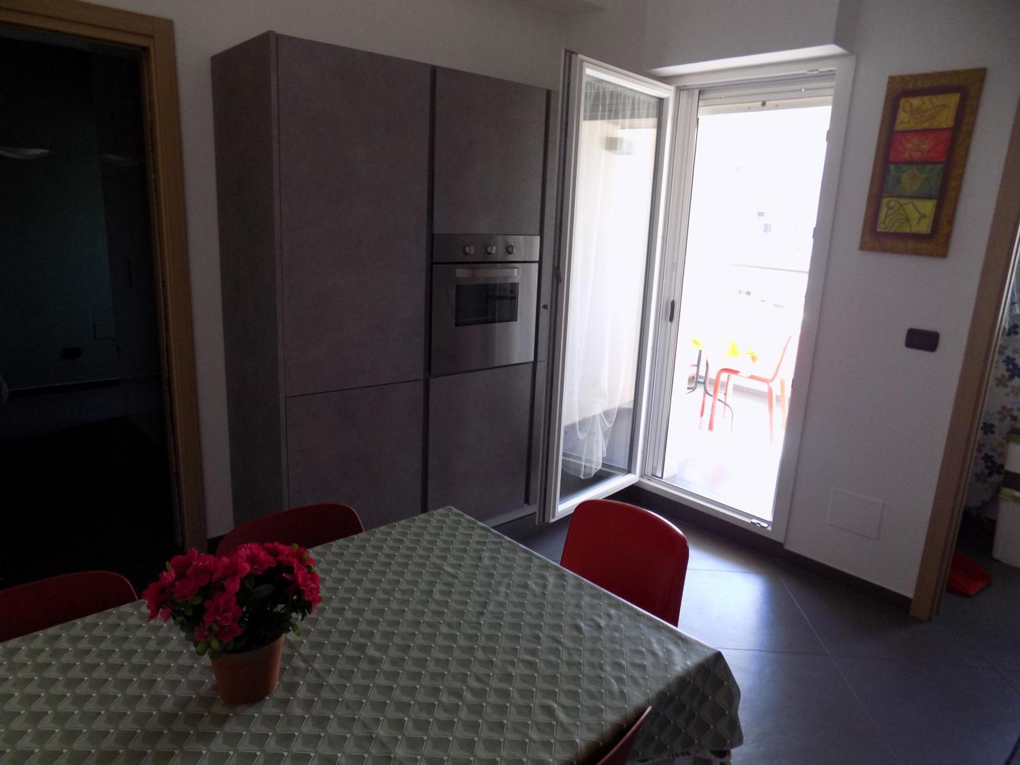 Attico Stazione - Montello 16 Apartamento Bari Exterior foto